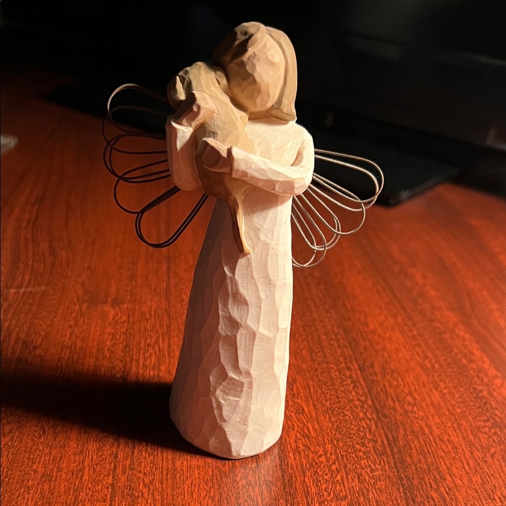 Willow Tree Angel Embrace Sculpture - Cream and Tan